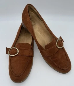 Naturalizer braune Wildleder Halbschuhe mit goldener Schnalle Akzent Größe 9M Whiskey - Bild 1 von 9