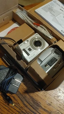 Casio Exilim EX-Z57 5.0MP Silver Tested - Image 1 of 4