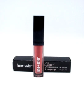 Lune+aster Gloss Vitamin C+E Lip Gloss ~ Power Player ~ 0.17 oz / 4.8 g BNIB - Picture 1 of 3