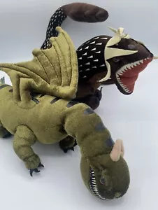 "Lote de peluche Harry Potter dragón galés NECA torneo de tres magos de 17"" de largo" - Imagen 1 de 8