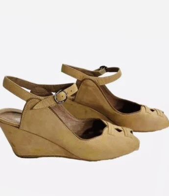 Jeffrey Campbell Viviana Sandals Sz 10 Beige Suede Leather Peep Toe Wedge Strap - Image 1 of 4