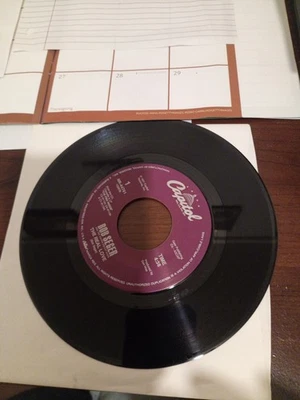 Bob Seger ROLL ME AWAY, THE REAL LOVE, 1991 Capitol 45 rpm single VG CONDITION  - Image 1 of 2