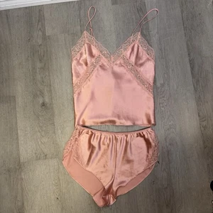 Conjunto de lencería de encaje satinado rosa Victoria's Secret talla XS camiseta sin mangas nupcial luna de miel - Imagen 1 de 3