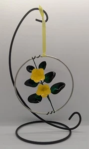 Primel Handarbeit Glas Harz Blume hängend Ornament Reifen 10 cm mit Band Geschenk - Bild 1 von 2