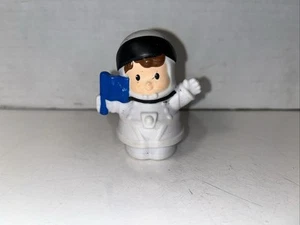 Fisher Price Little People Astronaut - Picture 1 of 6