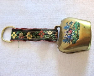 MESSING KUHGLOCKE Schwarzwald Schwarzwald Vintage Souvenir 3" Stoffband Germany - Bild 1 von 7