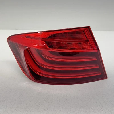 14-16 BMW M5 528 535 550 F10 Left Rear Outer Taillight Tail Light Lamp LCI OEM - Image 1 of 4