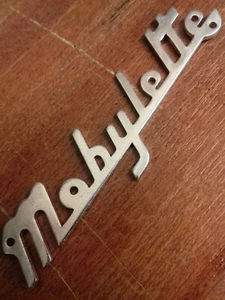 11/ Mobylette Moped / Badge - Picture 1 of 6