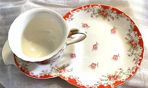 Gracie China tazza e piatto snack rosso vintage rosa nuovo con scatola Bone China - Foto 1 di 6