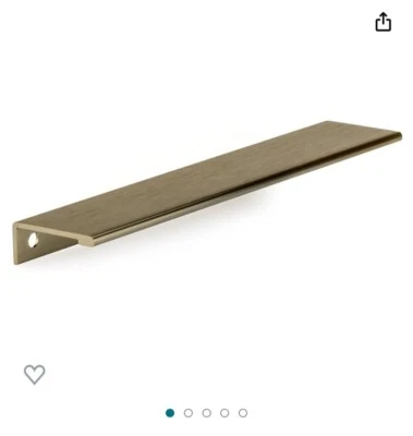 Шампанское Lincoln от центра до центра для Richelieu Hardware 7 9/16 дюйма (192 мм) - Изображение 1 из 4