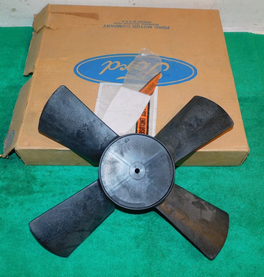 Ford Mustang Mercury Capri 1980 1981 1982 Nuevo de Lote Antiguo 6 cilindros 200 S/C 4 palas Motor Ventilador Foto 1 de 4