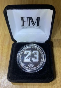 Michael Jordan 2 Time NBA Slam Dunk Contest Champion Coin The Highland Mint - Bild 1 von 5