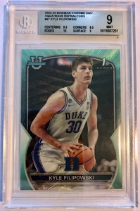 Kyle Filipowski 2022-23 Bowman Chrome Univ. Aqua Wave Refrac RC SP/299 BGS 9 MVP - Bild 1 von 2