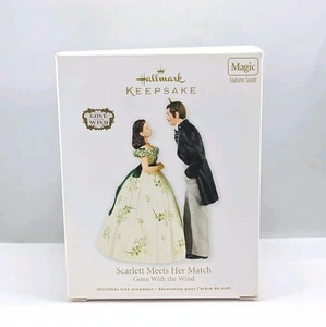 Hallmark Keepsake Scarlett Meets Her Match Lo que el viento se llevó 2012 adorno - Imagen 1 de 12