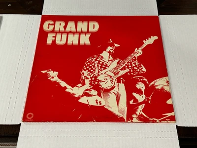 Grand Funk Railroad- Grand Funk- LP 1969 Capitol SKAO 406 Foto 1 de 2