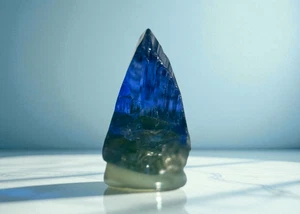 Premium Pleochroic Unheated Natural Tanzanite Crystal Raw Gemstone 5.31 Carats - Picture 1 of 4