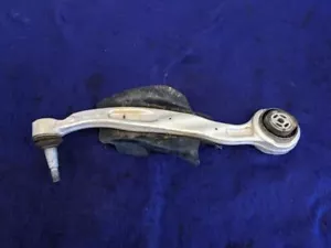 2016-2019 Chevrolet Camaro SS Driver Lower Control Arm Front Forward - Foto 1 di 7