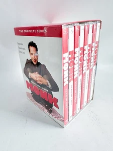 Monk: The Complete Series Seasons 1-8 ( DVD 32 Disc Box Set ) - Bild 1 von 5