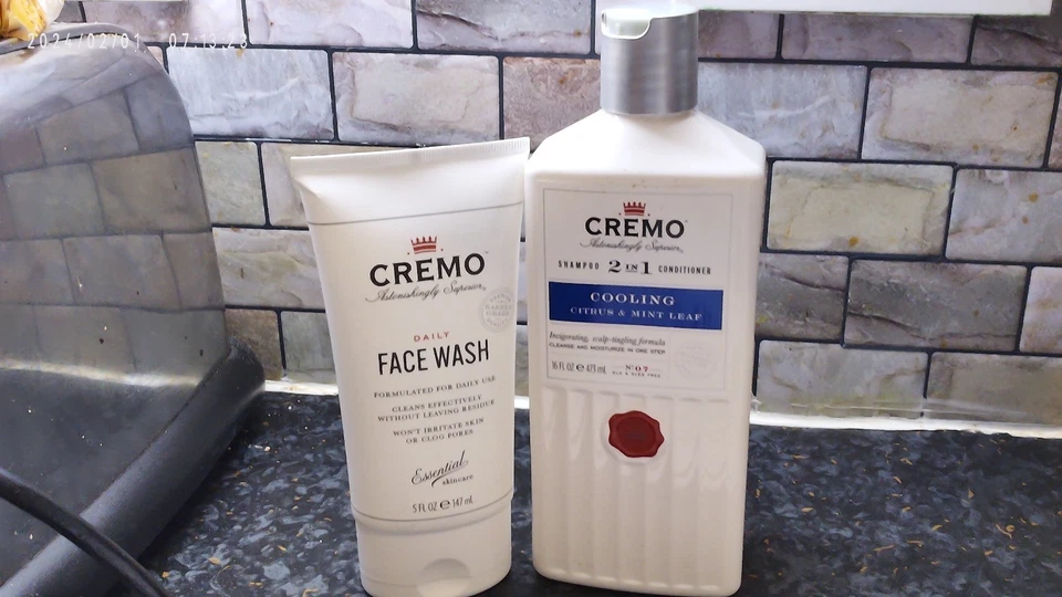 Cremo Face Wash (147ml) & 2-in-1 Citrus & Mint Leaf Shampoo/Conditioner (473ml) - Image 1 of 1