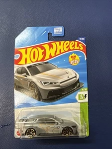 2025 HOT WHEELS GRAY CUPRA E-RACER 4/10 HW EV 72/250 HYX46 - Picture 1 of 6