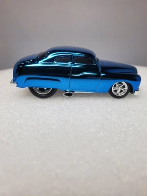 Muscle Machines 1949 Mercury Coupe Blue Mirror Finish Diecast 1:64 Scale - Image 1 of 4