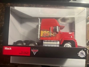 DISNEY STORE CARS 1:43 SCALE CARS 3 MACK NEW IN PACKAGE - Picture 1 of 2