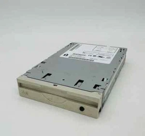 Vintage Iomega Zip 100 Internal IDE Zip Disk Drive Z100ATAPI - Picture 1 of 2