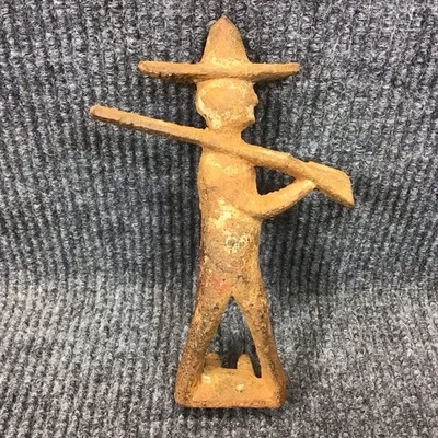 Antiguo hierro fundido soldado mexicano galería de tiro objetivo carnaval oxidado Foto 1 de 4