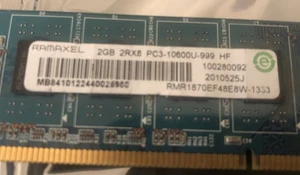 Memoria RAM RAMAXEL 2GB 2RX8 PC3-10600U-999 MB8410122440026980 - Imagen 1 de 2