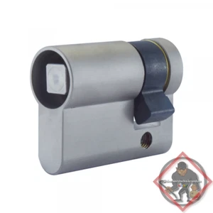 ISEO Halbzylinder 30/10 8mm Vierkant innenliegend Neu OVP - Bild 1 von 2