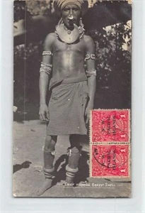 Papua New Guinea - Native chief wearing breast shell - REAL PHOTO - Publ. unknow - Picture 1 of 2