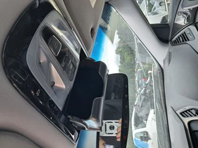 Consola techo delantero con techo corredizo compatible con 12-14 AZERA 2641021 Foto 1 de 4