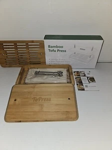 New in Box Bamboo Tofu Press, Built in Tofu Strainer and Drip Tray w Cheesecloth - Picture 1 of 7
