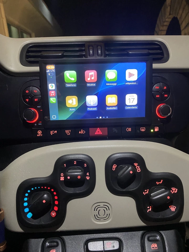 CARPLAY Autoradio stereo Android 7' Specifico per Fiat Panda 2013 a 2020 6 128gb - Immagine 1 di 4