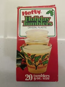 Vintage Hefty Holiday Tumblers Crystal Plastic Seasons Greetings Cups 20 Count - Picture 1 of 4