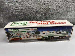 Vintage 1991 Hess Toy Truck and Racer Car Boxed Set Light Up Friction Motor - Bild 1 von 14