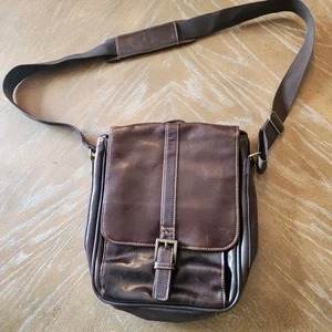 Wilson Leder Handtasche dunkelbraun Crossbody Schultertasche verstellbarer Riemen 90er Vintage Schlitze - Bild 1 von 11