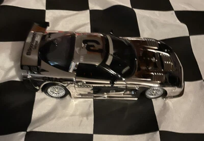 DALE GAINHARDT, Dale JR, ANDY PILGRIM GOODWRENCH 2001 Corvette Platinum 1/18 - Imagem 1 de 4