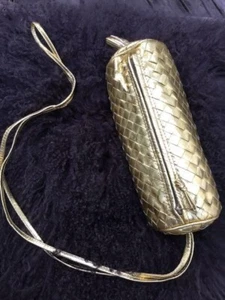 Bottega Veneta Gold Leather Petit Shoulder Back - Bild 1 von 6
