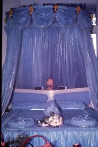 35mm Colour Slide- Wedding India 1965 - Picture 1 of 1