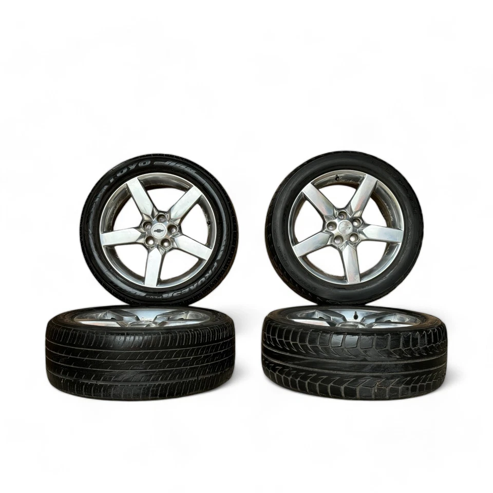 Felgensatz Chevrolet Camaro SS 19X8 5X120 Felgen + Reifen - Bild 1 von 4