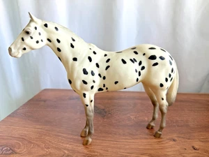 Breyer Traditional Model Horse FAMILY APPALOOSA MARE #860 Matte Black Leopard - Picture 1 of 13