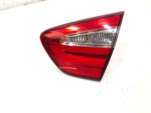 KIA RIO 2016 MK3 LUZ TRASERA INTERIOR LUZ FRENO LADO CONDUCTOR DERECHO/2011-17 - Imagen 1 de 9
