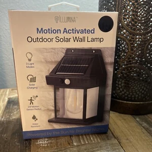 Illumina Solar Wall Outdoor Lamp Motion Sensor Water Resistant 3 Light Modes NEW - Picture 1 of 4