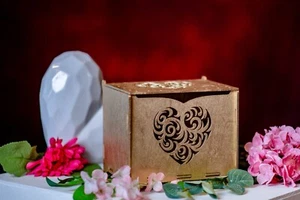 ETERNAL ROSE Best Mother's Day Gift Laser-cut Wooden Golden Gift Box Engraved - Picture 1 of 17