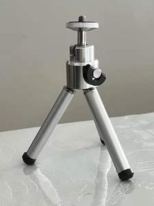 Small Pocket Sized Tripod Extends 5-9" Has One Bad Legs SEE TEXT - Picture 1 of 4