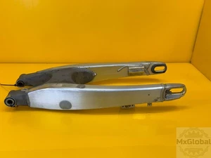 2005 Yamaha YZ125 YZ250 YZ250F YZ450F WR250F WR450F Swingarm Rear Arm - Bild 1 von 5