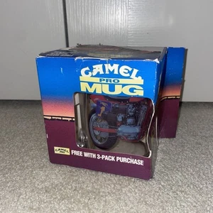 Vintage IN BOX 1993 Joe Camel Racing Pro 5" groß Plastikbecher Tasse Motorrad - Bild 1 von 11