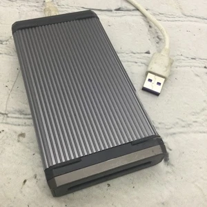 SanDisk Professional PRO READER CFast Card Reader - Picture 1 of 6