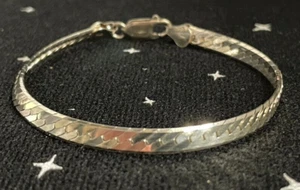Bracciale Vintage Marcato 9,25 Dall'Italia 6,5" pollici 6,9 grammi - Foto 1 di 10